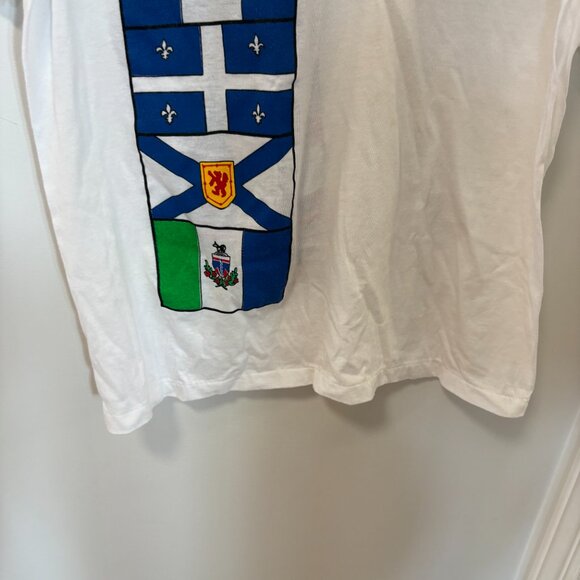 Vintage Single Stitch T-Shirt White Winnipeg Canada Flag Provinces  Size Medium - Picture 8 of 14